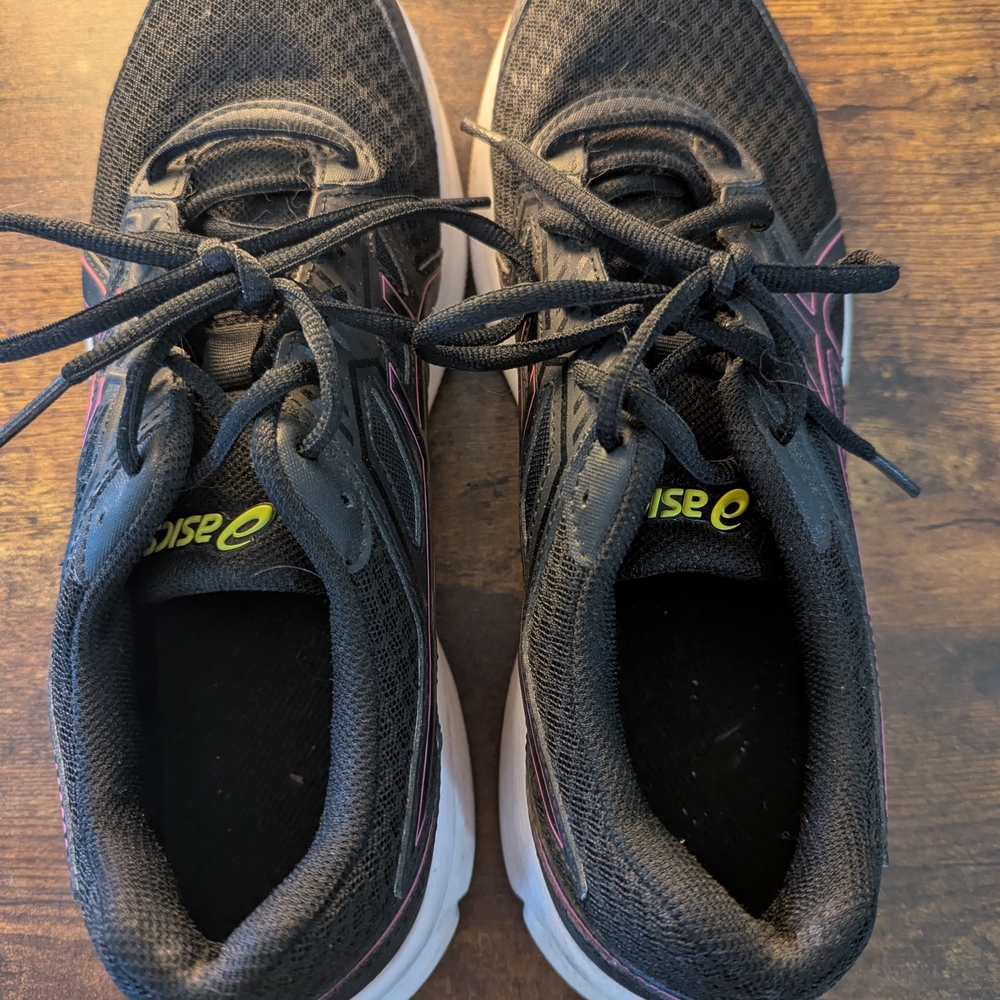 ASICS Women's Black and Pink Athletic Shoes - Picture 6 of 7